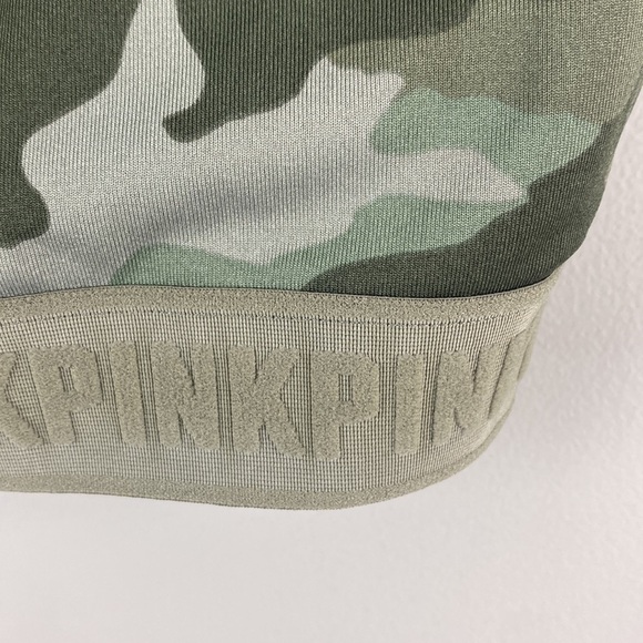 Victoria’s Secret Pink Camo Sports Bra Size Medium - Picture 4 of 12